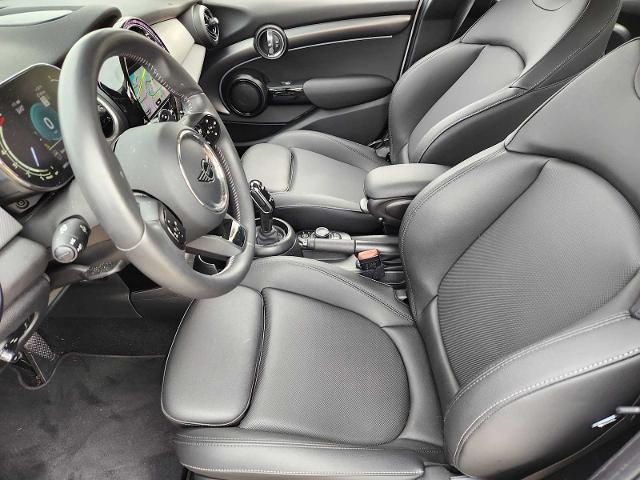 2024 MINI Cooper S Hardtop 4 Door Vehicle Photo in PLANO, TX 75024