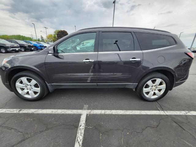 2017 Chevrolet Traverse Vehicle Photo in GREEN BAY, WI 54304-5303