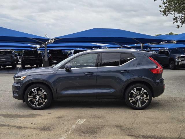 2022 Volvo XC40 Vehicle Photo in DENTON, TX 76210-9321