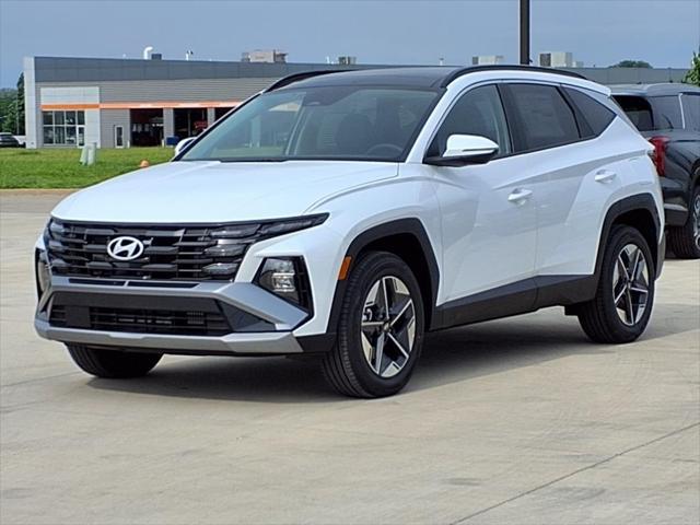2025 Hyundai TUCSON Hybrid Vehicle Photo in Peoria, IL 61615