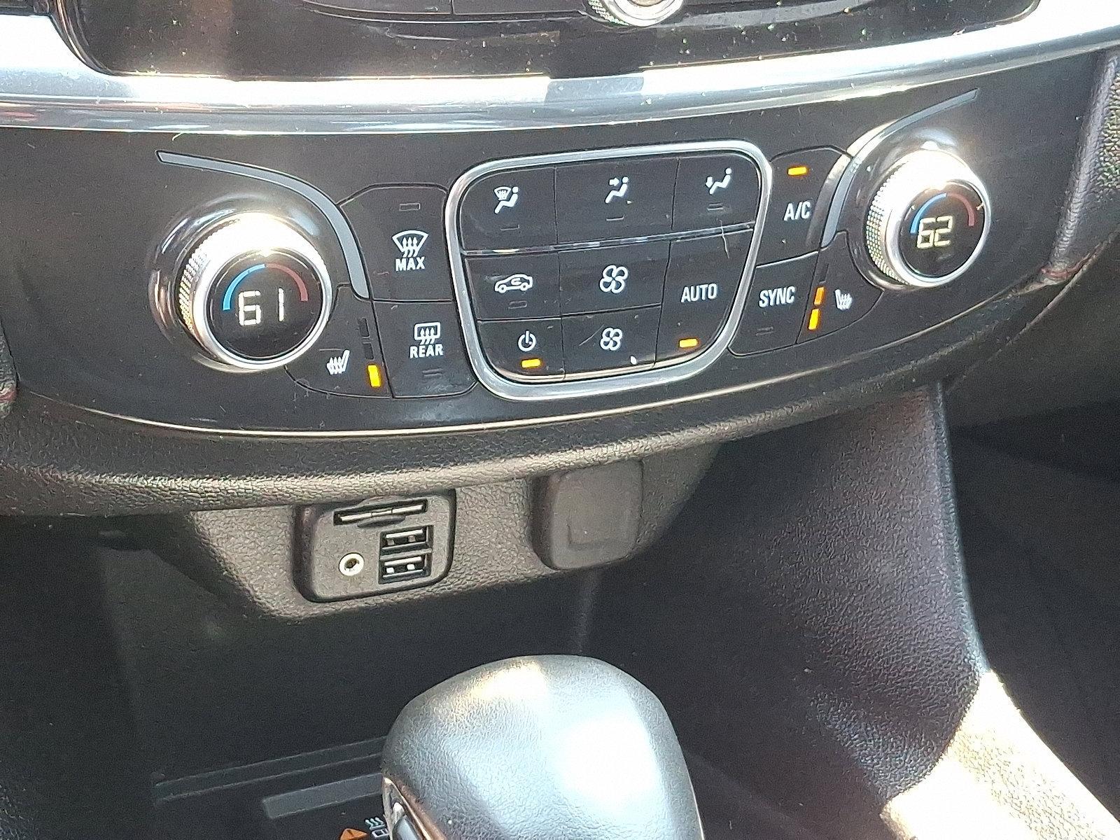 2023 Chevrolet Traverse Vehicle Photo in Trevose, PA 19053