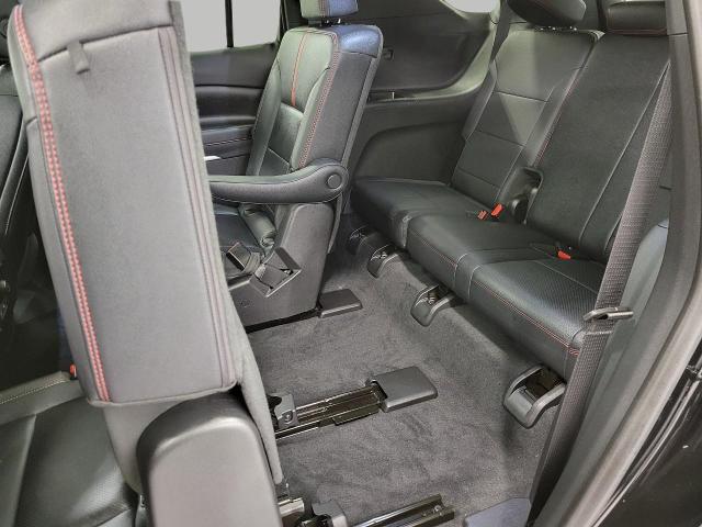 2024 Chevrolet Traverse Vehicle Photo in NEENAH, WI 54956-2243