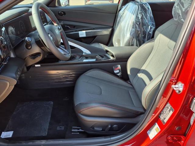 2025 Hyundai ELANTRA Vehicle Photo in Peoria, IL 61615