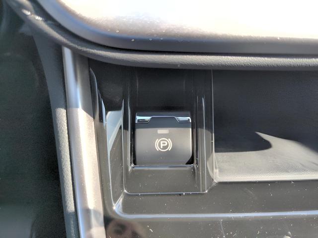 2025 Subaru Outback Vehicle Photo in Green Bay, WI 54304