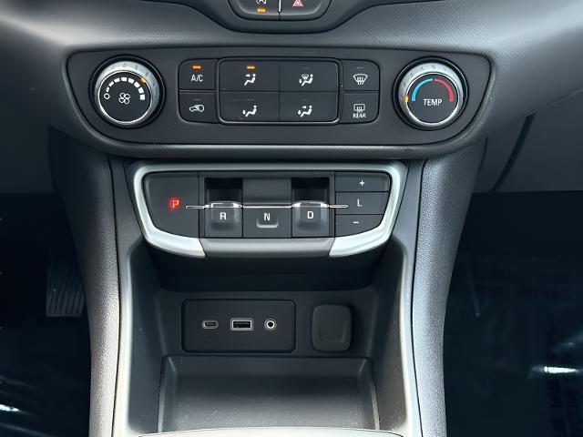 2024 GMC Terrain Vehicle Photo in MIDDLETON, WI 53562-1492