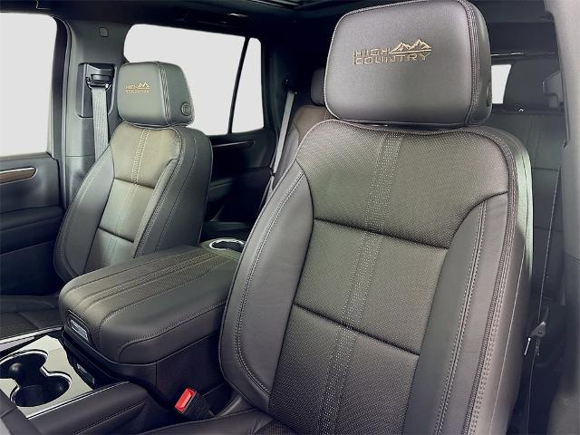 2025 Chevrolet Tahoe Vehicle Photo in PUYALLUP, WA 98371-4149