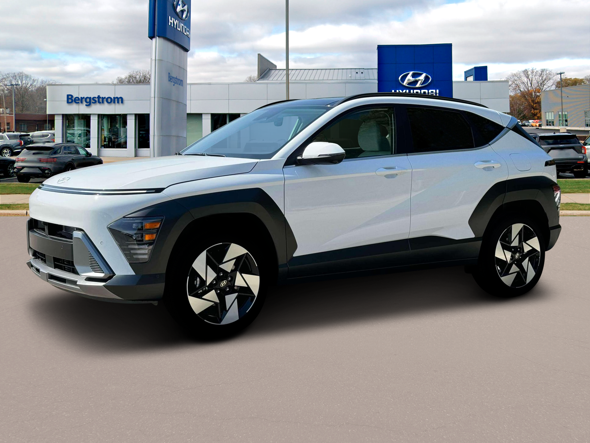 2025 Hyundai KONA Vehicle Photo in Green Bay, WI 54304