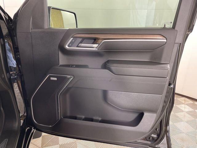 2025 Chevrolet Silverado 1500 Vehicle Photo in PHOENIX, AZ 85014-3381