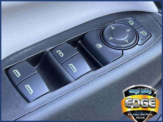 2022 Chevrolet Equinox Vehicle Photo in Roslyn, NY 11576