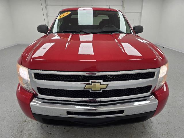 Used 2010 Chevrolet Silverado 1500 LT with VIN 1GCSCSE06AZ254538 for sale in Millington, MI