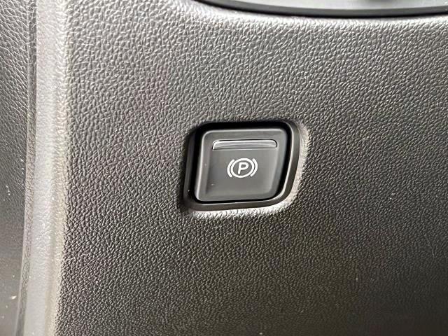 2022 Chevrolet Blazer Vehicle Photo in Roslyn, NY 11576