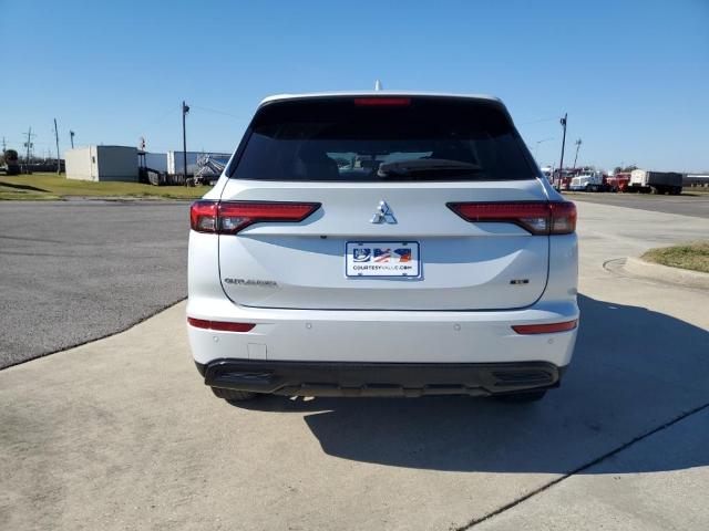 2024 Mitsubishi Outlander Vehicle Photo in BROUSSARD, LA 70518-0000