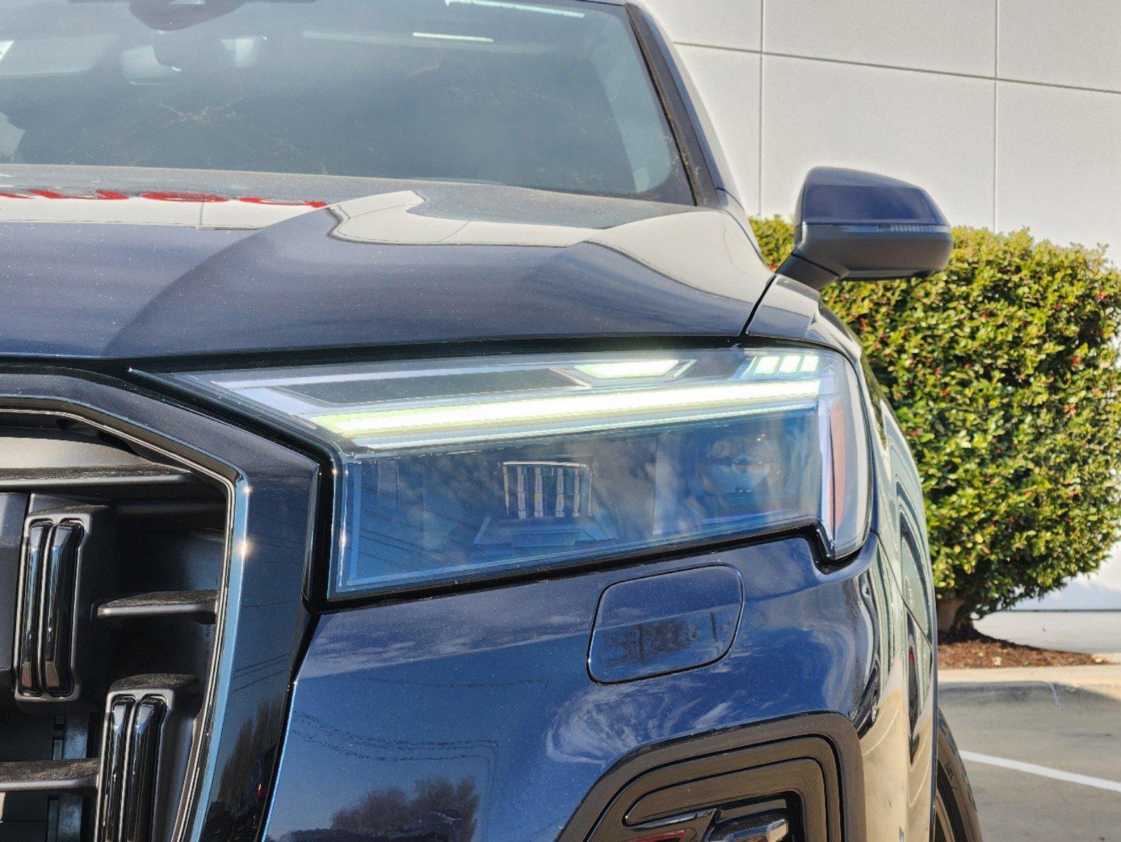 2025 Audi Q7 Vehicle Photo in MCKINNEY, TX 75070