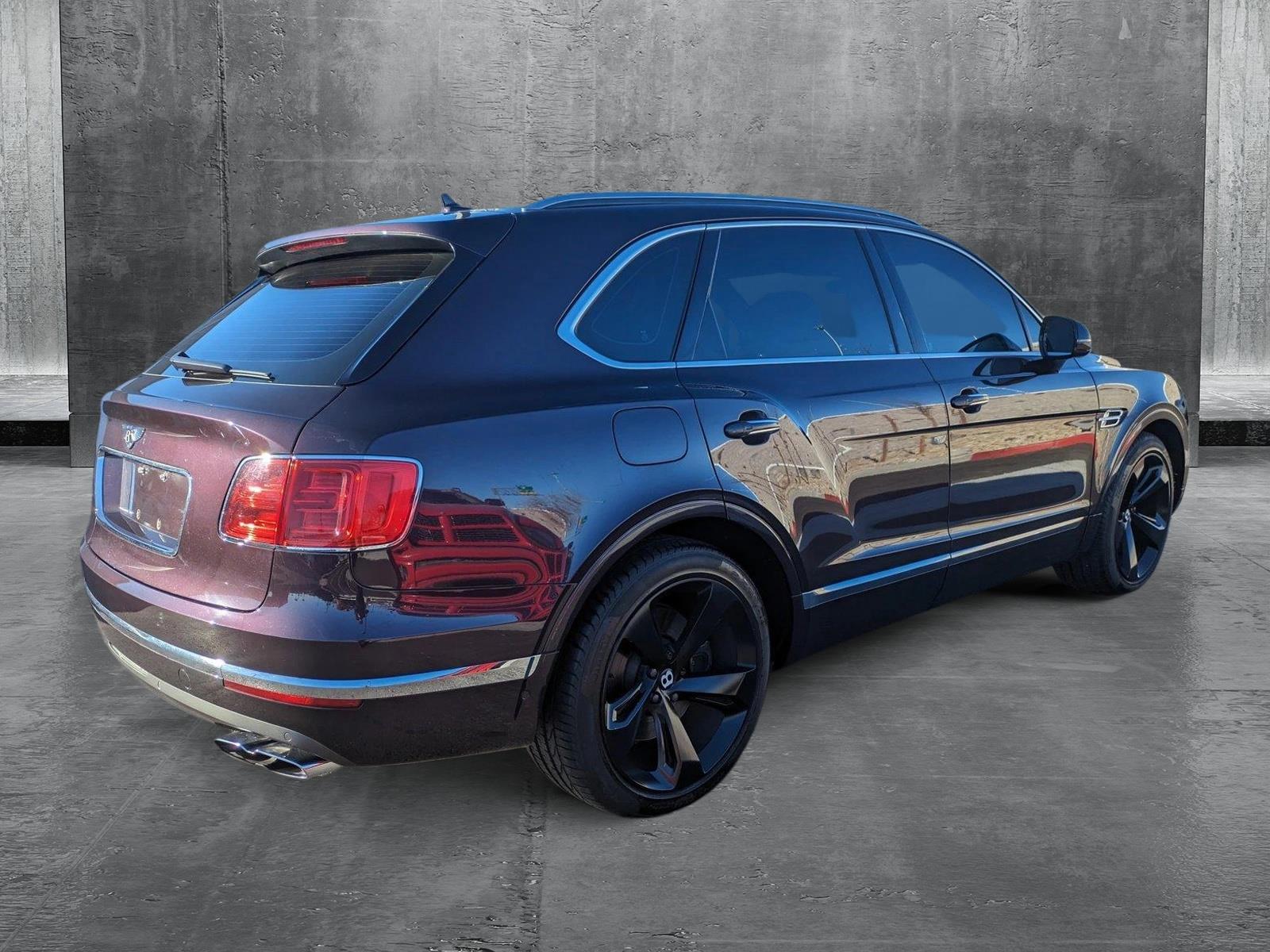 2019 Bentley Bentayga Vehicle Photo in Las Vegas, NV 89149