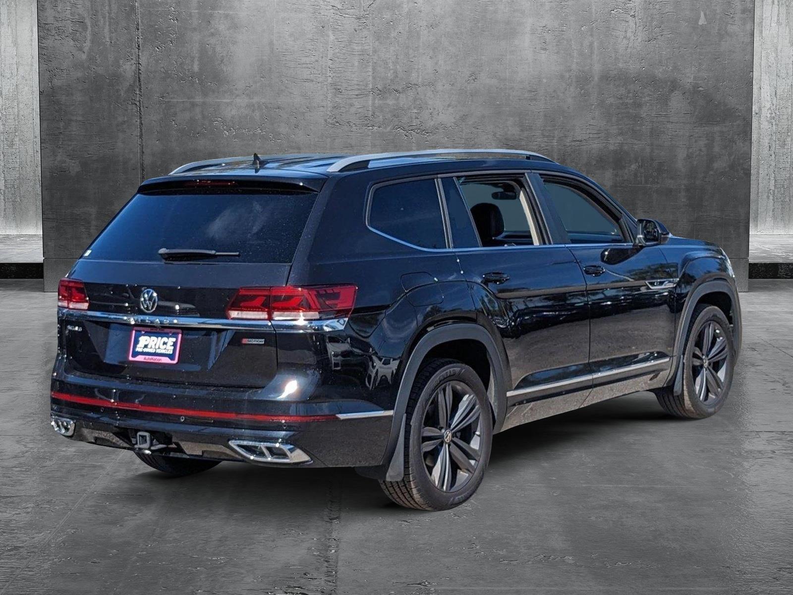 2022 Volkswagen Atlas Vehicle Photo in Tampa, FL 33614