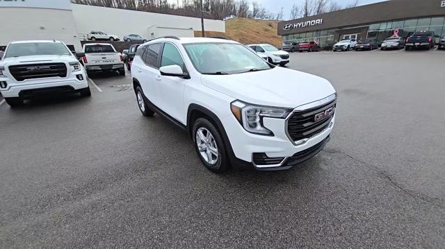 2022 GMC Terrain Vehicle Photo in Pleasant Hills, PA 15236