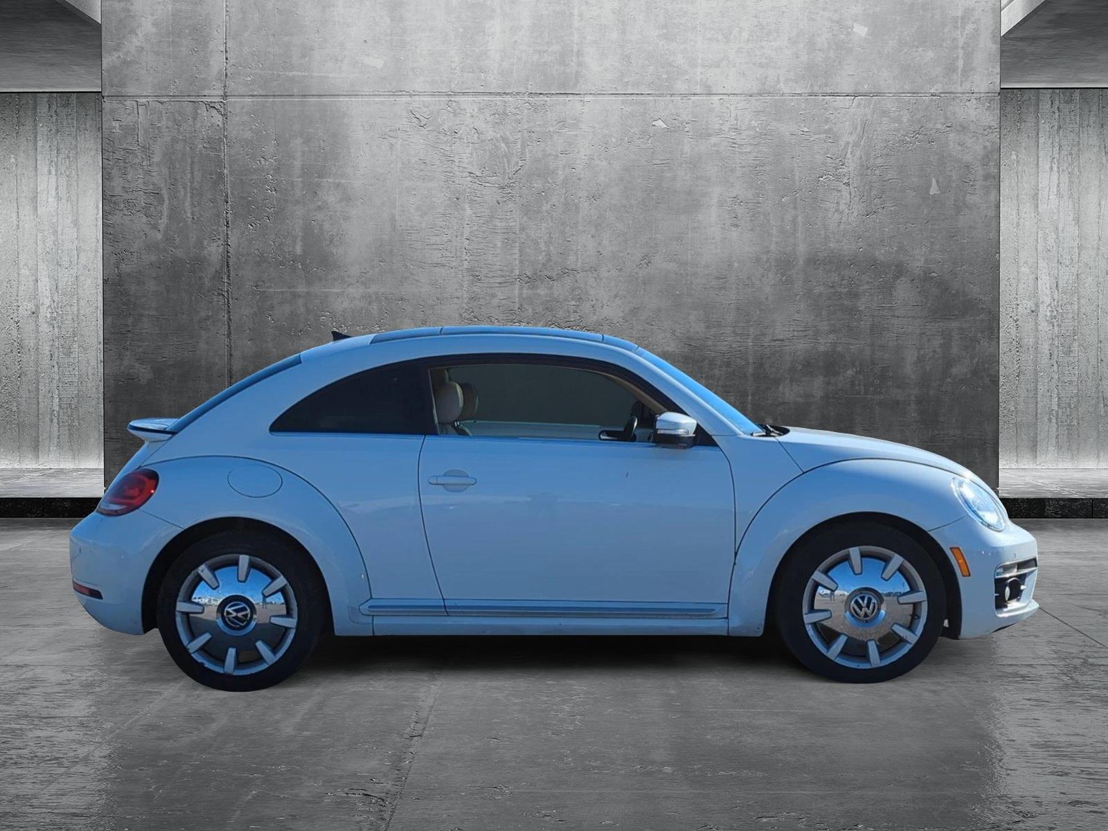 2019 Volkswagen Beetle Vehicle Photo in Memphis, TN 38128