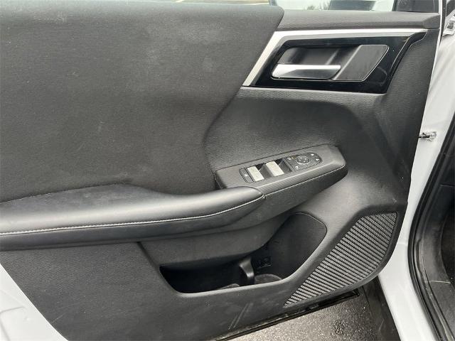 2022 Mitsubishi Outlander Vehicle Photo in TULLY, NY 13159-3159