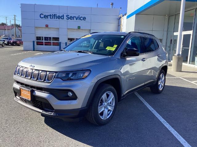 2022 Jeep Compass Vehicle Photo in Gardner, MA 01440