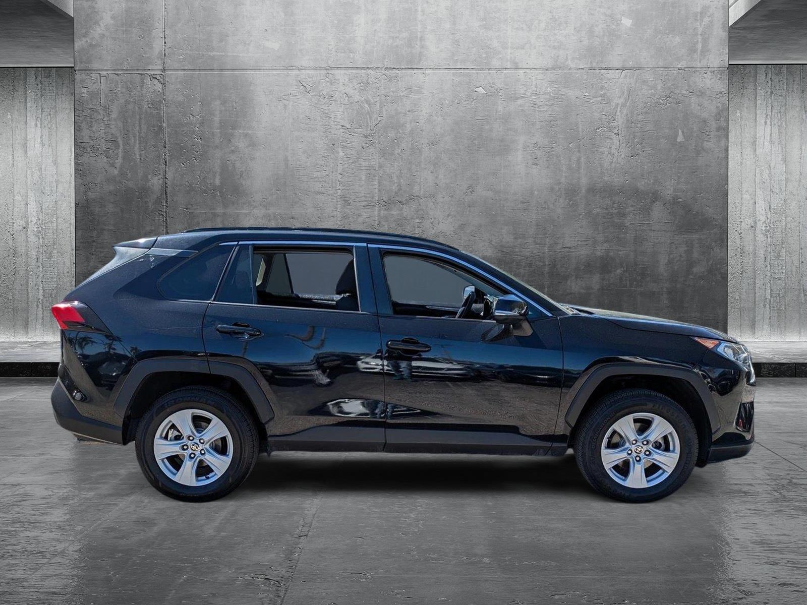 2021 Toyota RAV4 Vehicle Photo in Tampa, FL 33614