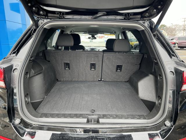 2022 Chevrolet Equinox Vehicle Photo in MASSENA, NY 13662-2255