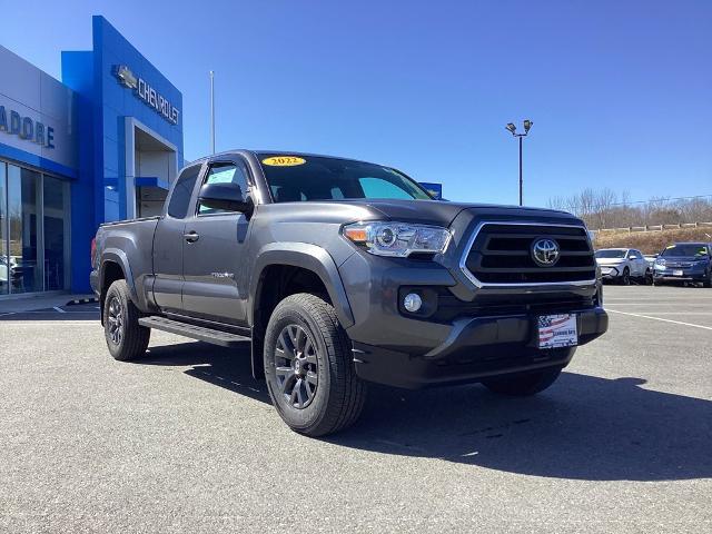 2022 Toyota Tacoma 4WD Vehicle Photo in GARDNER, MA 01440-3110