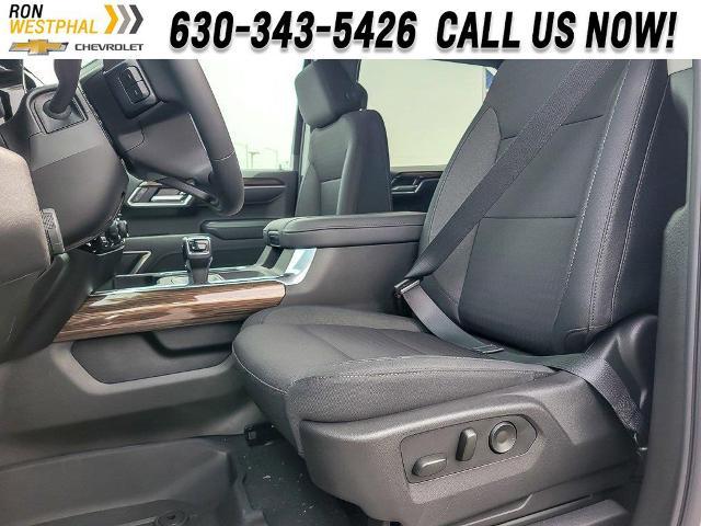 2025 Chevrolet Silverado 1500 Vehicle Photo in AURORA, IL 60503-9326