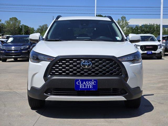Used 2022 Toyota Corolla Cross LE with VIN 7MUCAABG9NV008294 for sale in Houston, TX