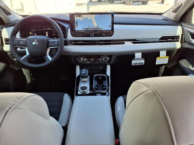 2025 Mitsubishi Outlander Vehicle Photo in Tampa, FL 33612
