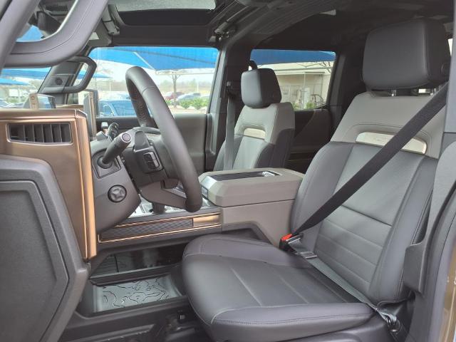2025 GMC HUMMER EV Pickup Vehicle Photo in Denton, TX 76205