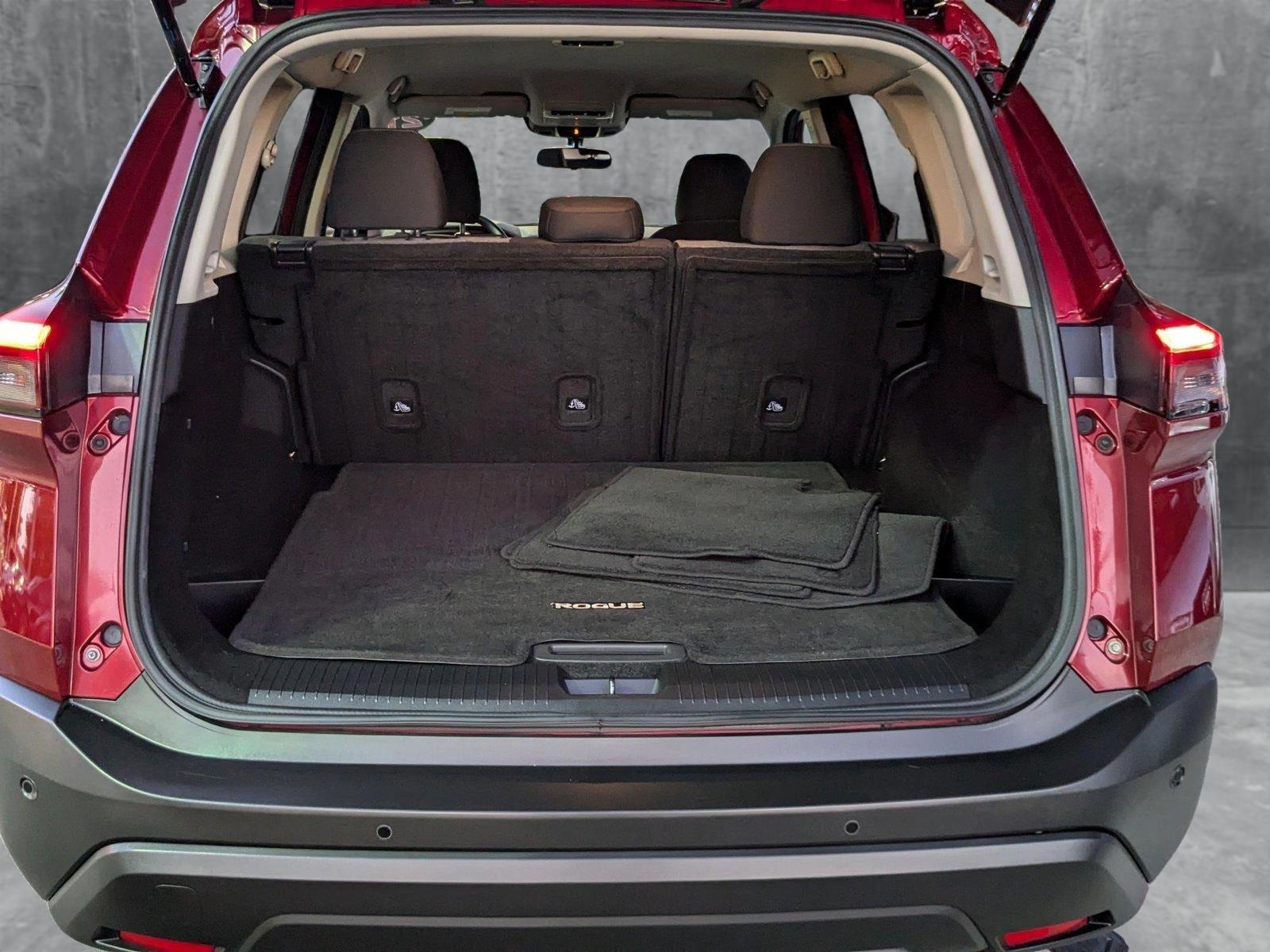 2021 Nissan Rogue Vehicle Photo in Miami, FL 33135