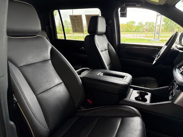 2023 Chevrolet Suburban Vehicle Photo in MANHATTAN, KS 66502-5036