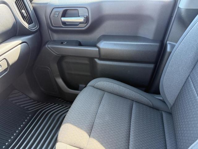 2025 Chevrolet Silverado 1500 Vehicle Photo in COLUMBIA, MO 65203-3903