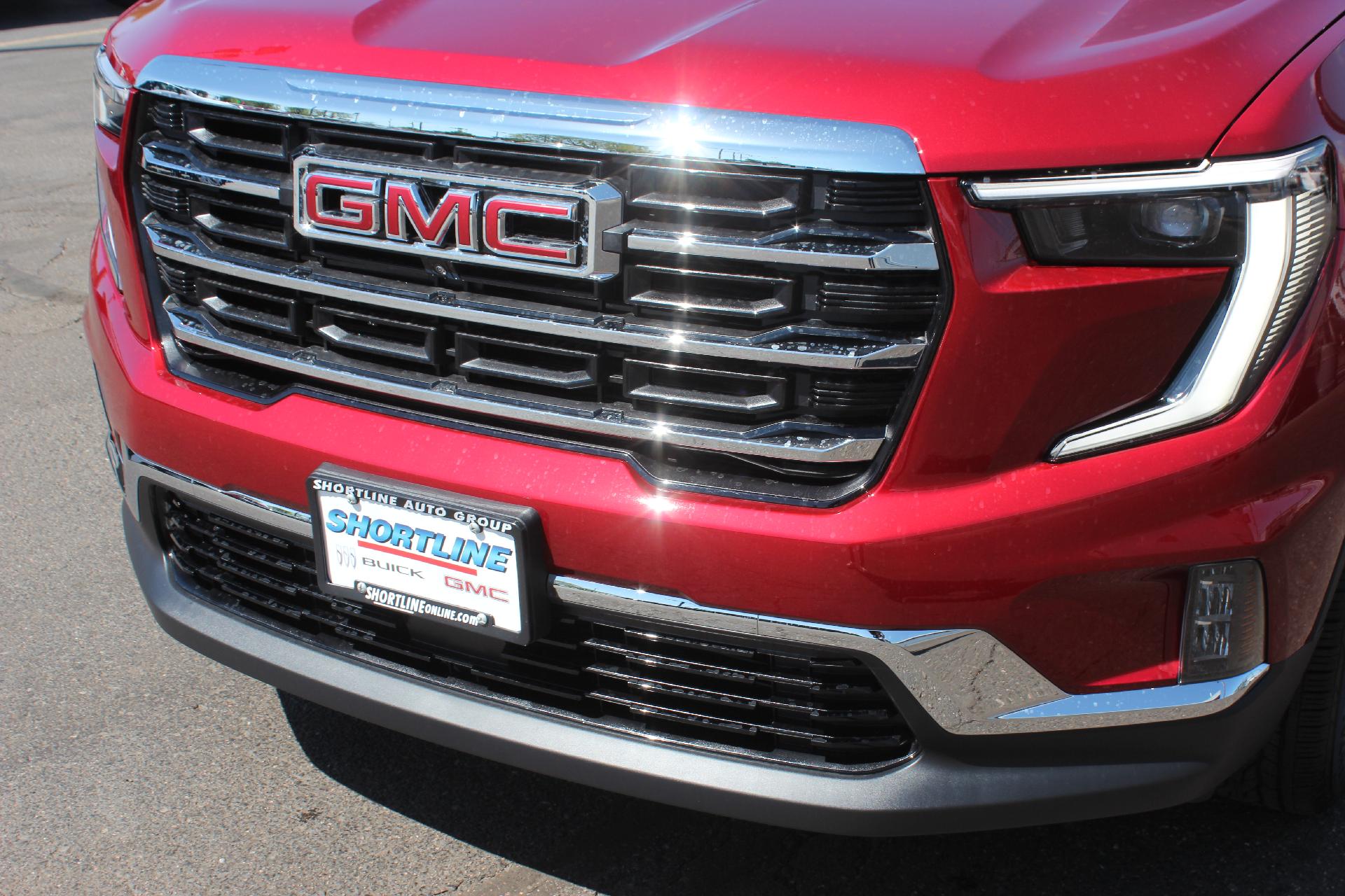 2025 GMC Acadia Vehicle Photo in AURORA, CO 80012-4011