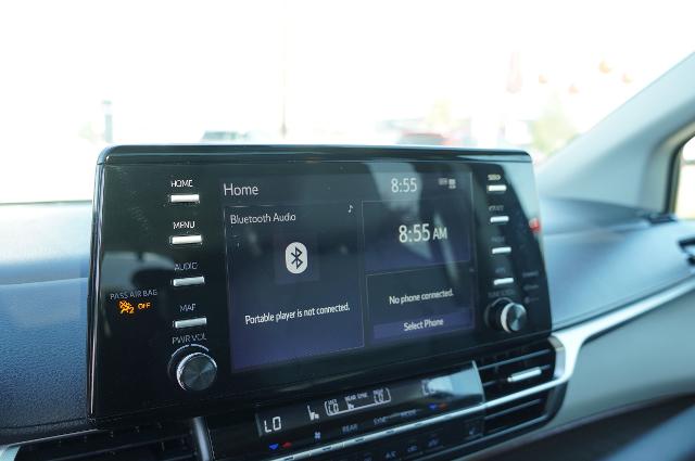 2021 Toyota Sienna Vehicle Photo in Riverdale, UT 84405