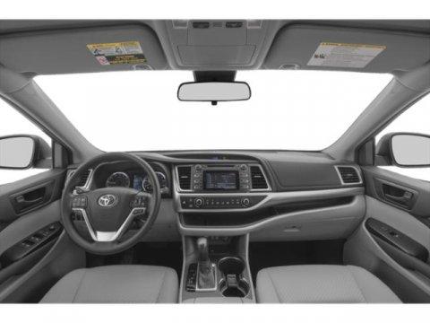 2019 Toyota Highlander Vehicle Photo in BRUNSWICK, GA 31525-1881