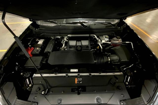 2025 GMC Canyon Vehicle Photo in KANSAS CITY, MO 64114-4545