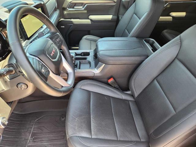 2023 GMC Sierra 1500 Vehicle Photo in DENTON, TX 76210-9321