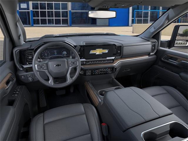 2025 Chevrolet Silverado 2500 HD Vehicle Photo in ENGLEWOOD, CO 80113-6708