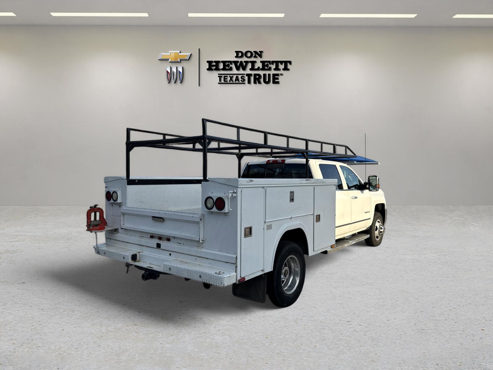 2015 Chevrolet Silverado 3500 HD Vehicle Photo in GEORGETOWN, TX 78626-7508