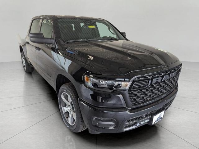 2025 Ram 1500 Vehicle Photo in Neenah, WI 54956