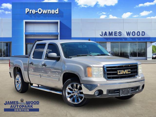 2007 GMC Sierra 1500 Vehicle Photo in DENTON, TX 76210-9321