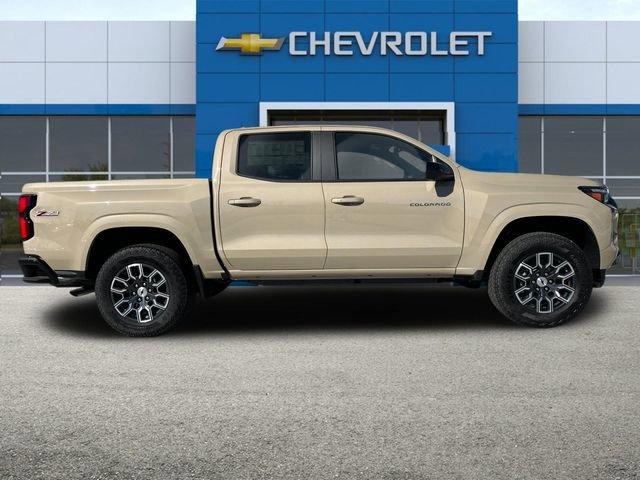 2024 Chevrolet Colorado Vehicle Photo in RIVERSIDE, CA 92504-4106