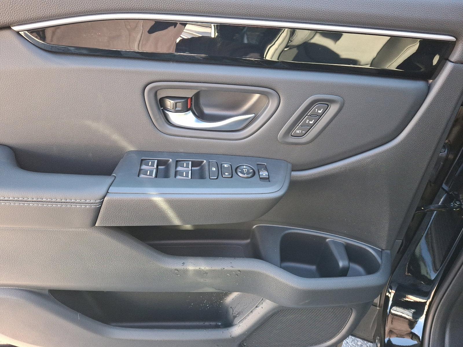 2025 Honda Pilot Vehicle Photo in Harrisburg, PA 17111