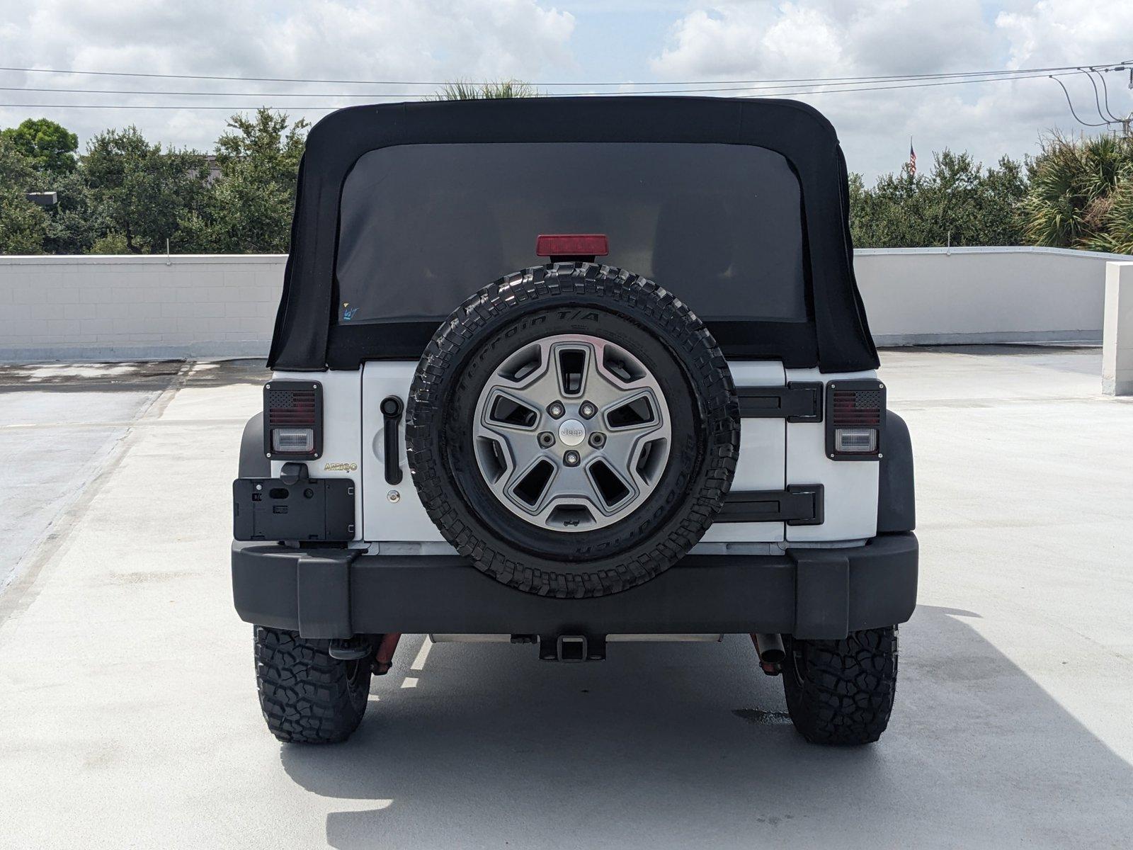 2016 Jeep Wrangler Unlimited Vehicle Photo in Pembroke Pines, FL 33027