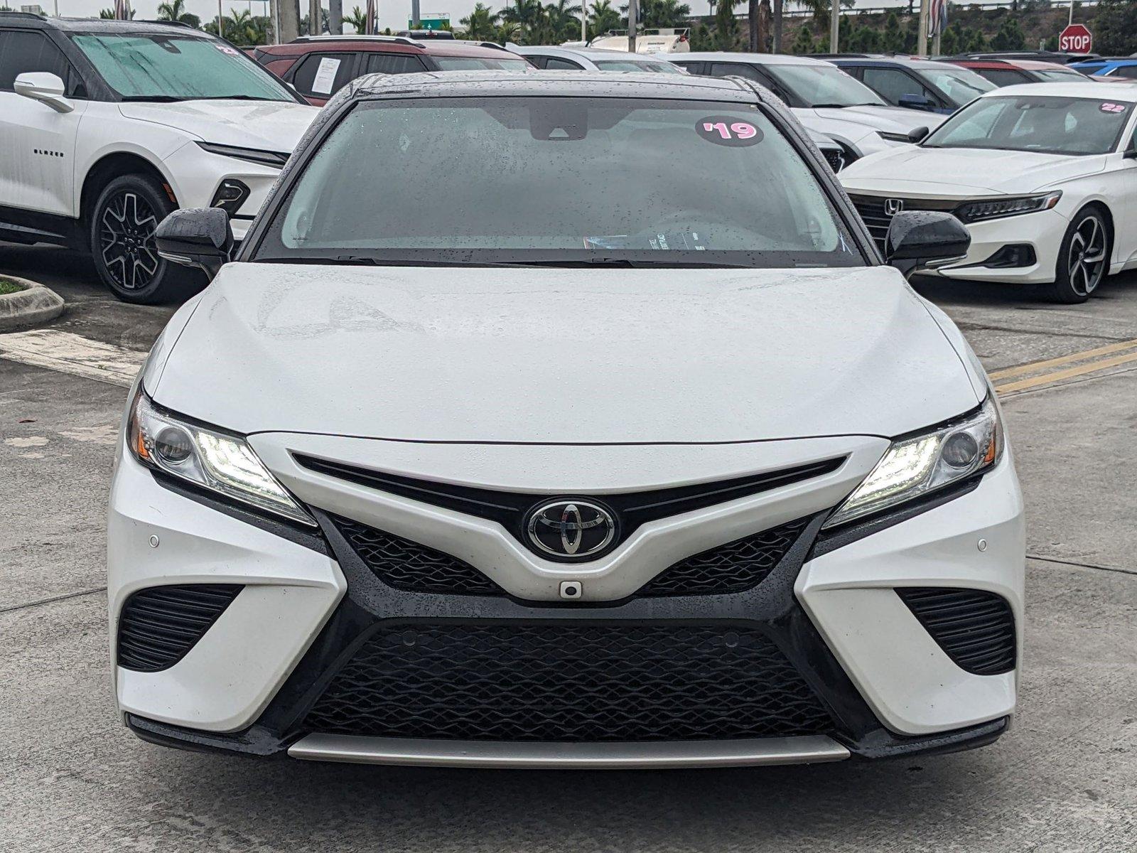 2019 Toyota Camry Vehicle Photo in MIAMI, FL 33172-3015