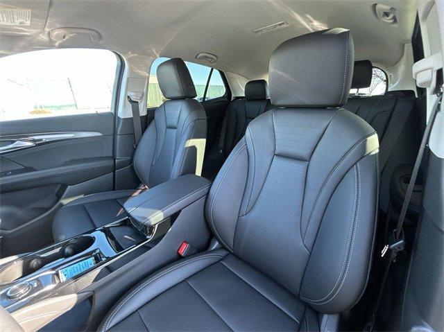 2025 Buick Envision Vehicle Photo in BOWLING GREEN, KY 42104-4102