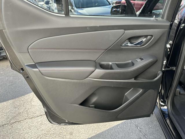 2022 Chevrolet Traverse Vehicle Photo in Roslyn, NY 11576