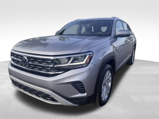 2022 Volkswagen Atlas Cross Sport Vehicle Photo in DELRAY BEACH, FL 33483-3294