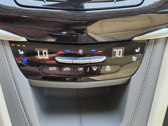 2025 Cadillac XT6 Vehicle Photo in HOUSTON, TX 77079